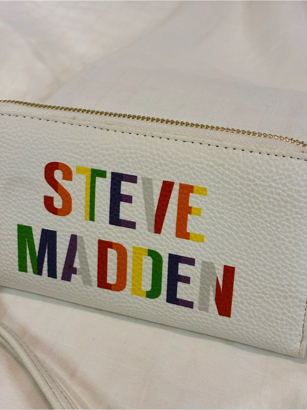 Steve Madden White Wallet with Rainbow Logo